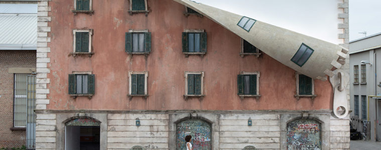 IQOS-World-Revealed-by-Alex-Chinneck_08